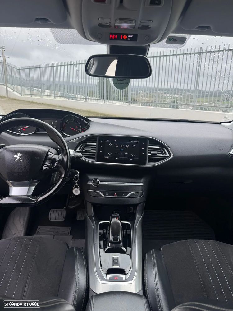 Peugeot 308 1.5 BlueHDi GT Line EAT8 - 19