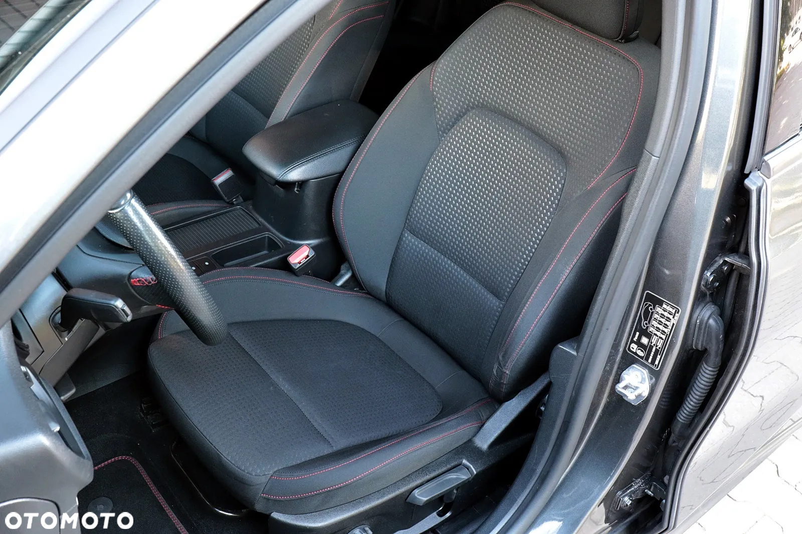 Ford Focus 2.0 TDCi ST-Line ASS - 25