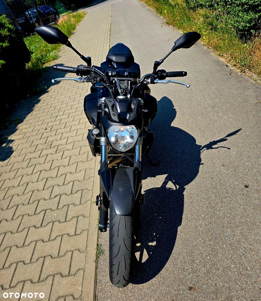 Yamaha MT - 9