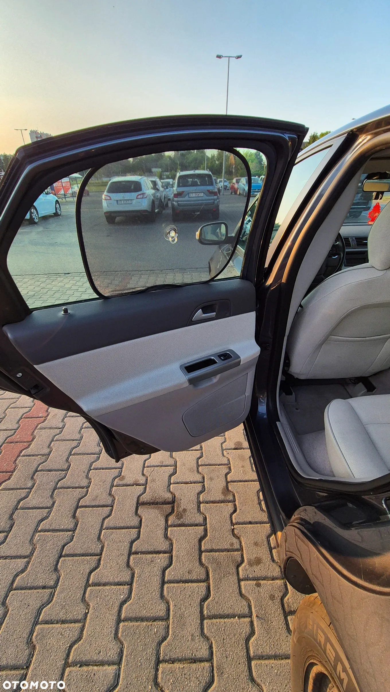 Volvo S40 1.6 Momentum - 16