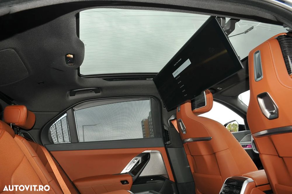 BMW Seria 7 740d xDrive MHEV - 6