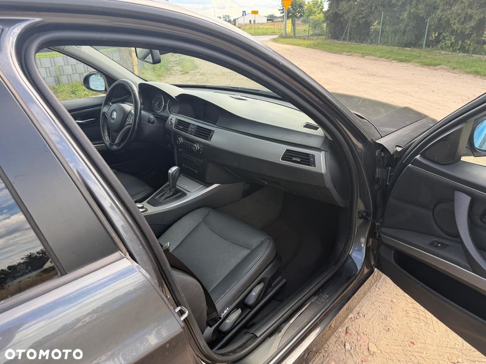 BMW Seria 3 320i Edition Lifestyle - 21