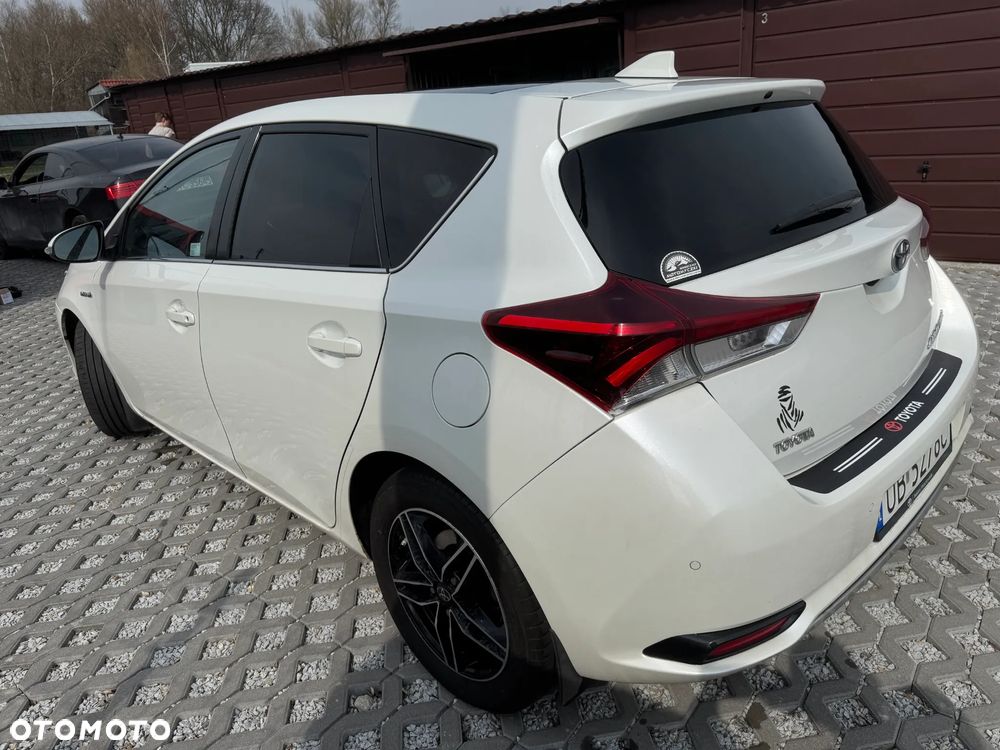 Toyota Auris 1.8 HSD Luna - 6