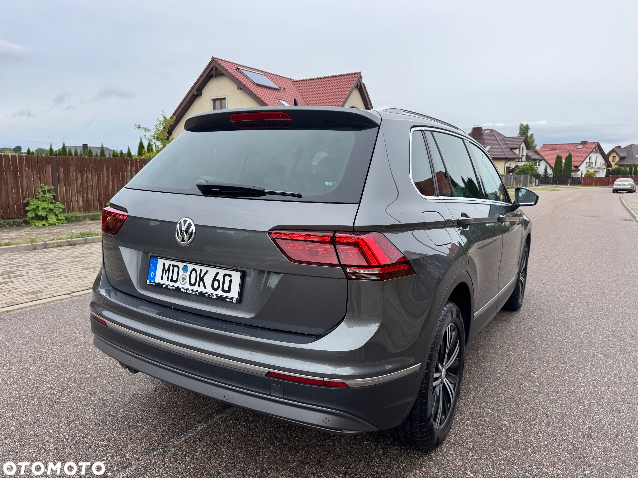 Volkswagen Tiguan - 13