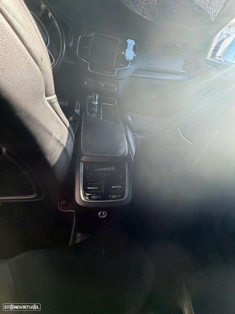 Volvo XC 90 - 5