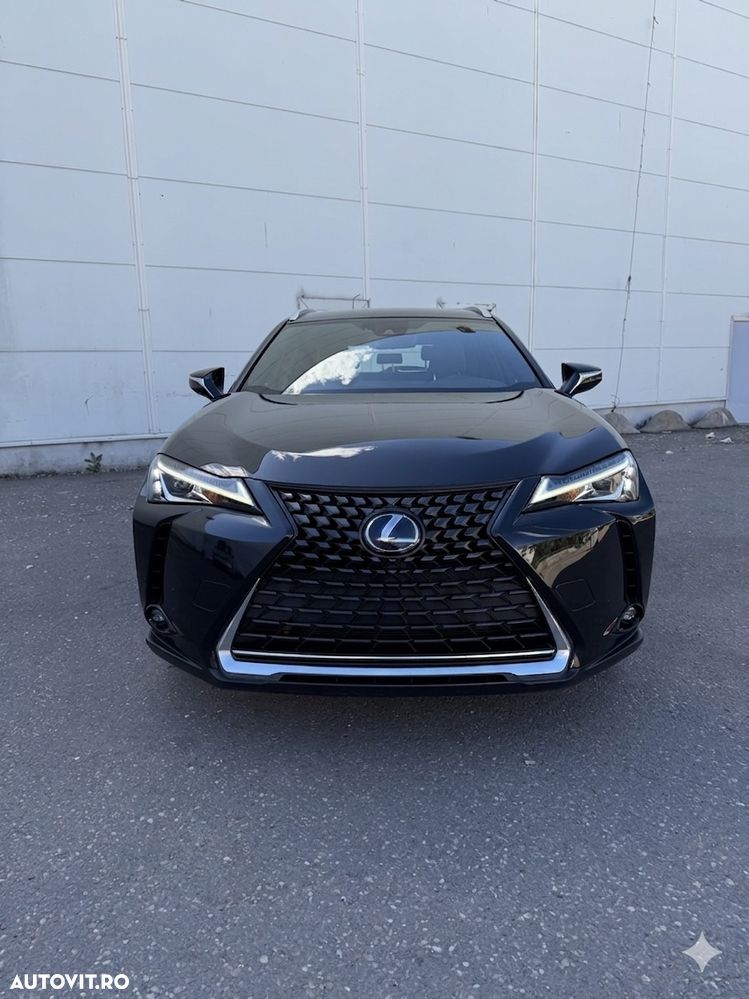 Lexus UX 250h Business Edition - 6
