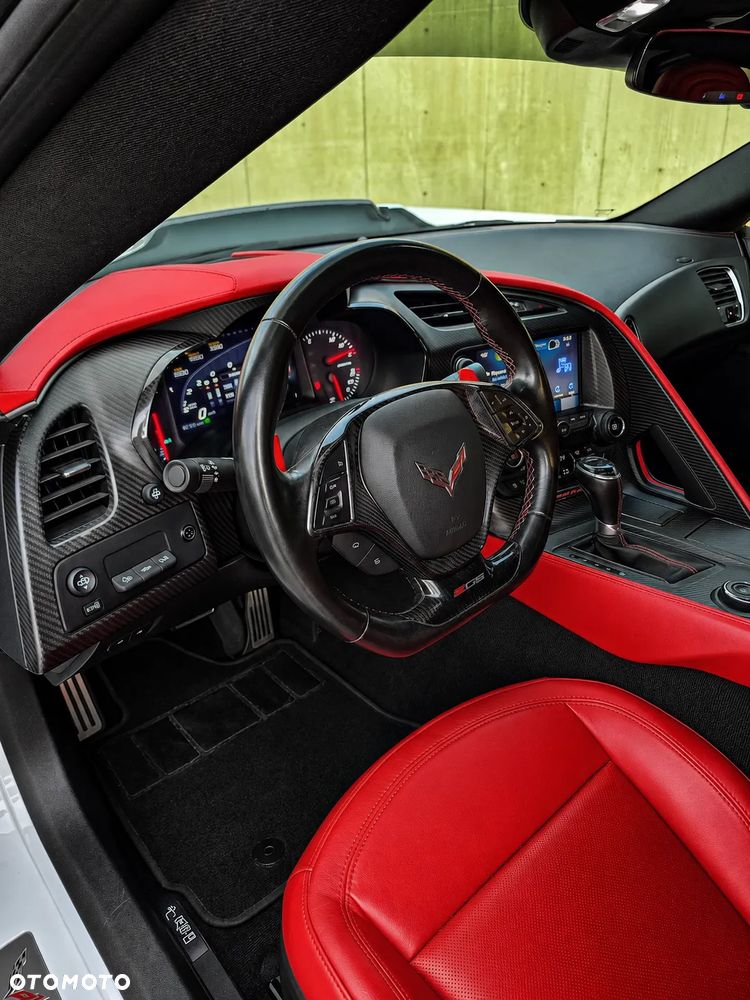 Chevrolet Corvette - 7