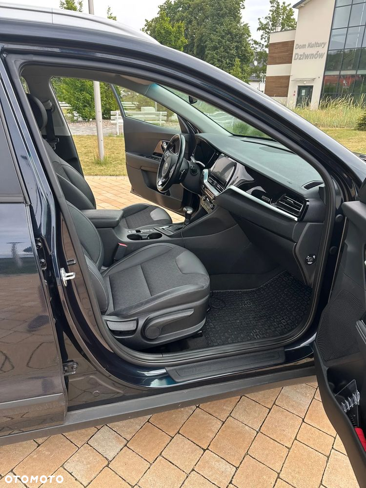 Kia Niro 1.6 GDI Hybrid L Business Line - 21