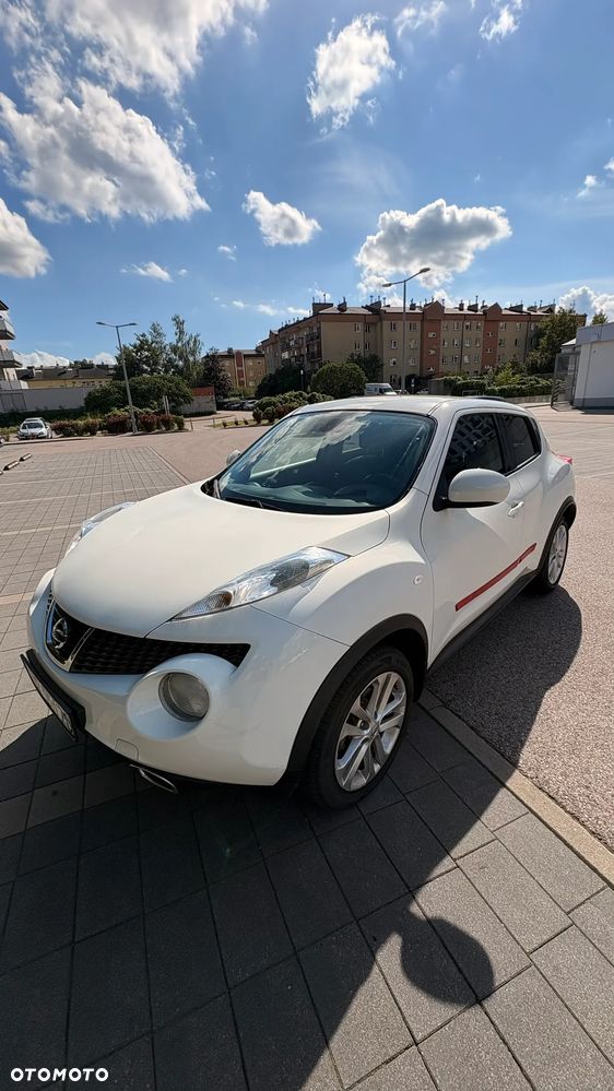Nissan Juke 1.6 Tekna CVT - 1