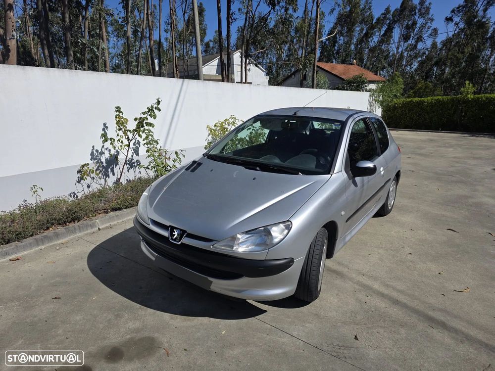 Peugeot 206 1.1 Color Line - 3
