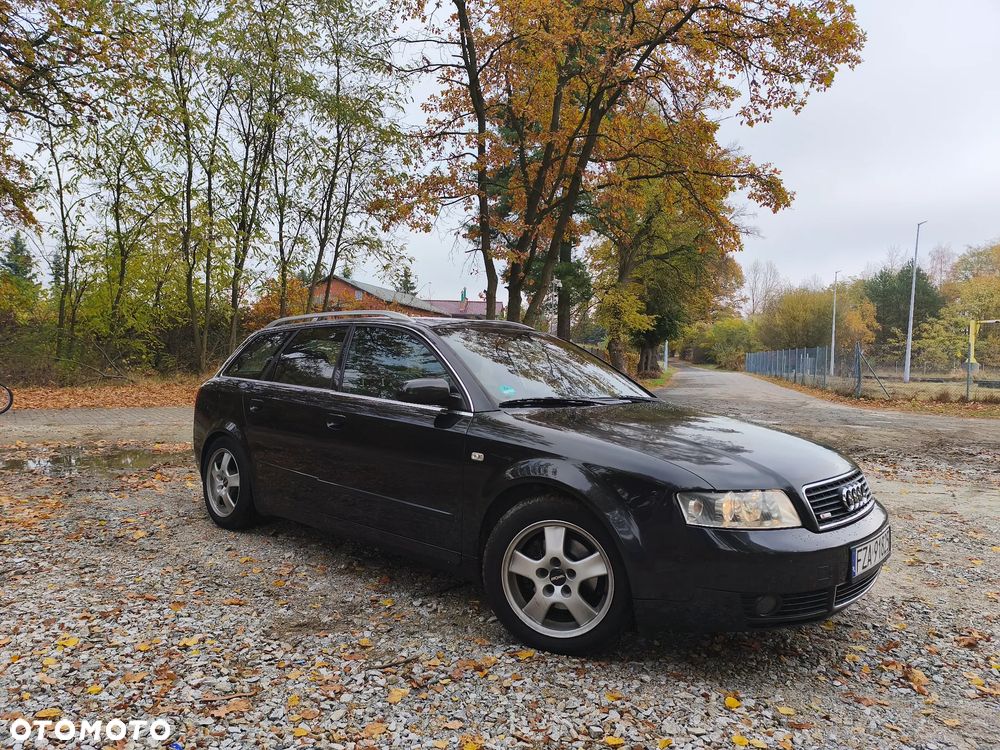 Audi A4 Avant - 4