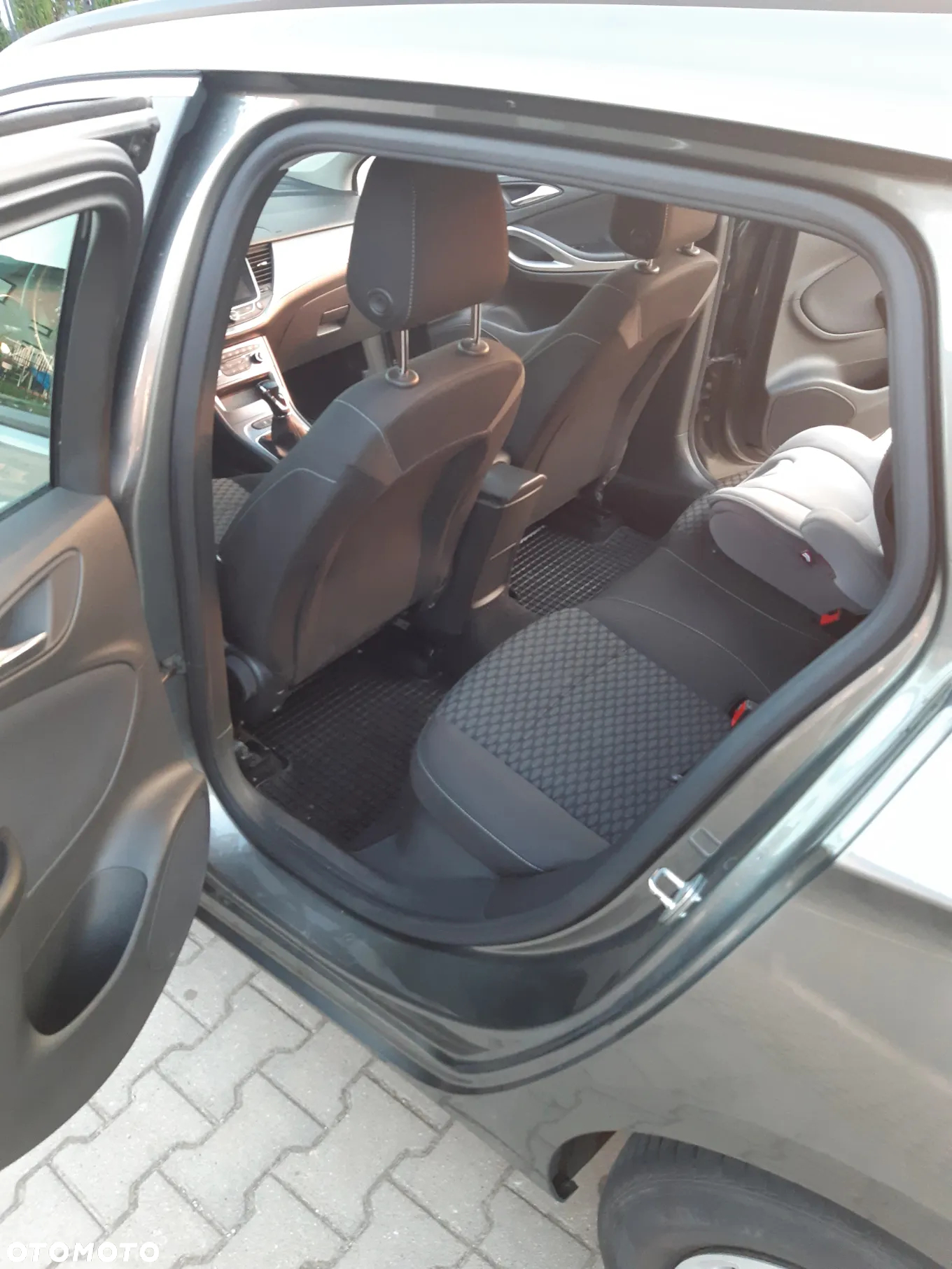 Opel Astra V 1.4 T Elite - 11