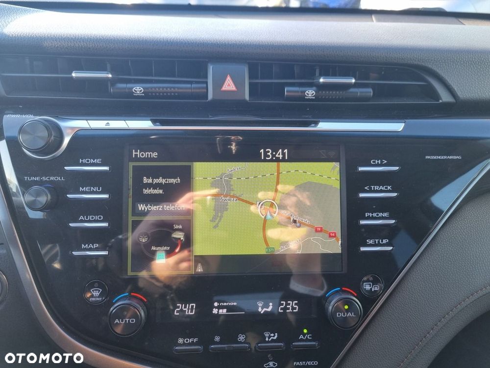 Toyota Camry 2.5 Hybrid Prestige CVT - 21