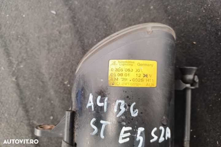Proiector stanga 8E0941699 0305063001 8E0941699 0305063001 Audi A4 B6 - 5