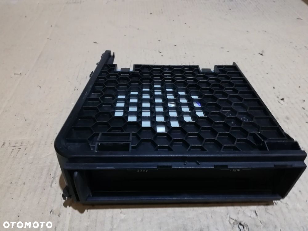 MERCEDES ML W164 CZYTNIK DVD RADIO AUX A1646800614 - 2