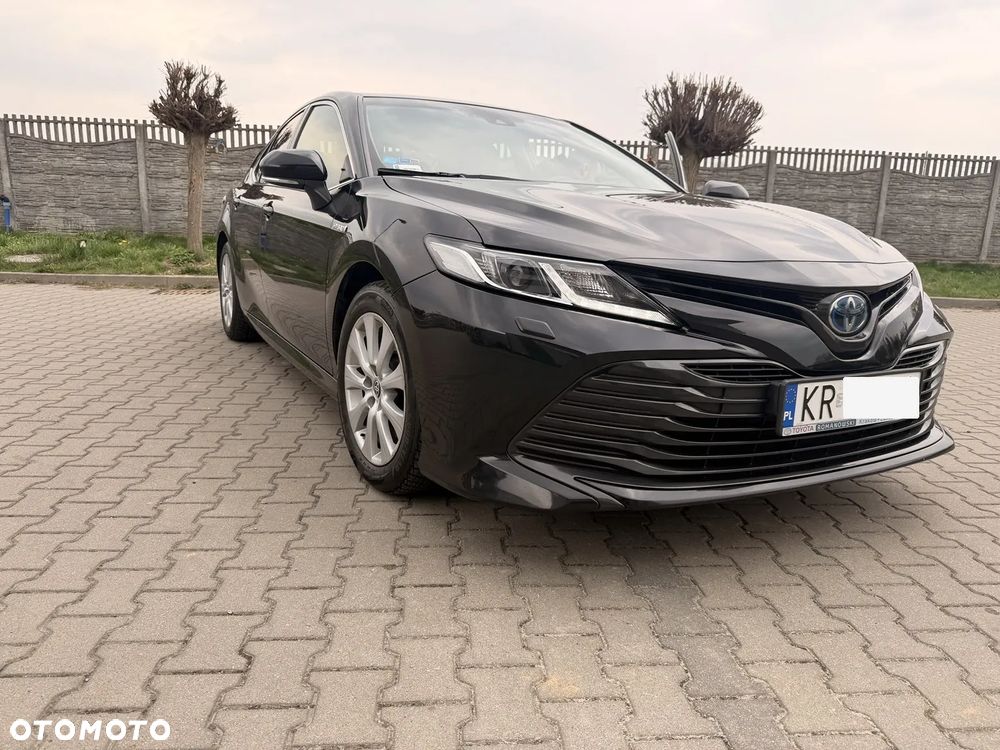 Toyota Camry 2.5 Hybrid Executive CVT - 6