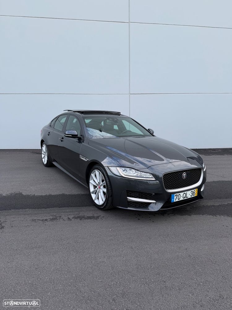 Jaguar XF 3.0 TDV6 R-Sport - 1