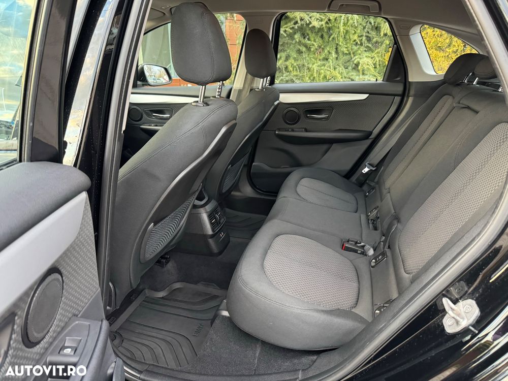 BMW Seria 2 216d Advantage - 7