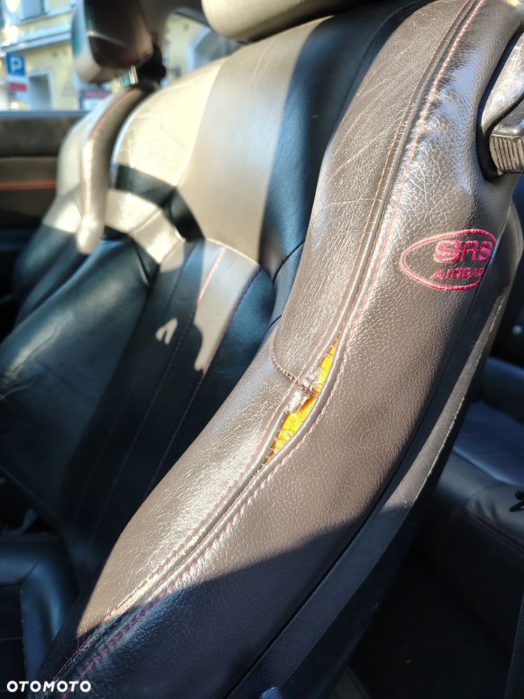 Hyundai Coupe - 20