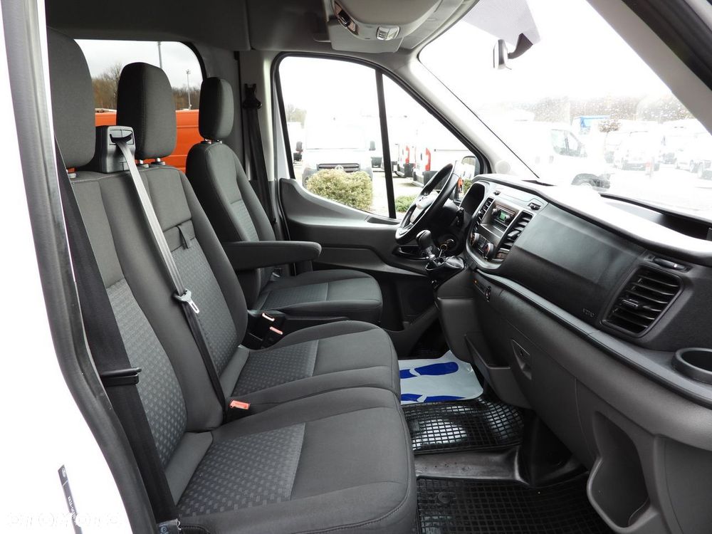 Ford TRANSIT BUS 9 MIEJSC TEMPOMAT LEDY KLIMATYZACJA  130KM - 36