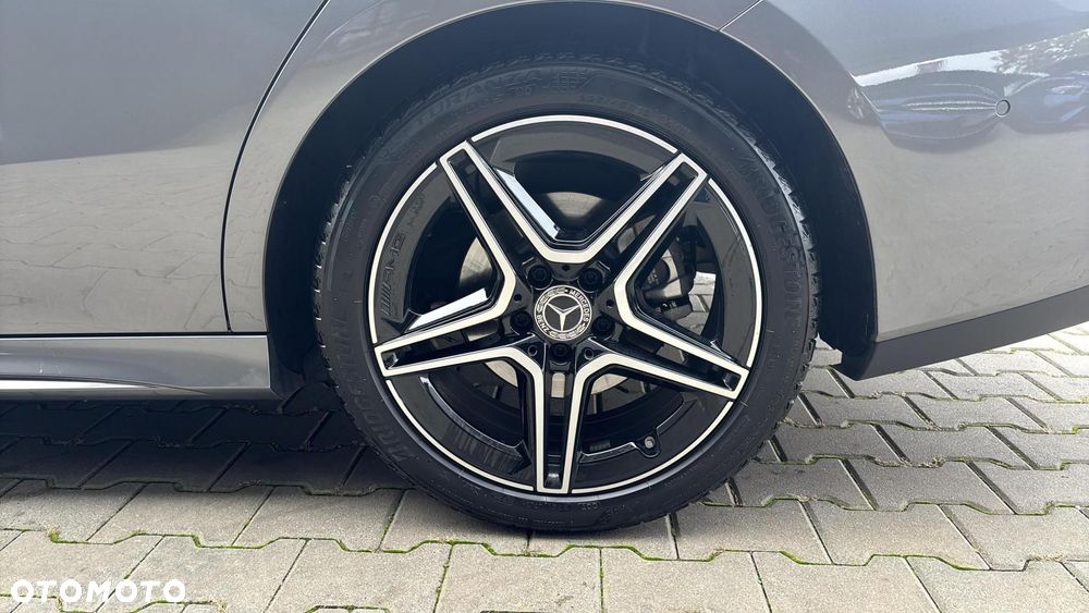 Mercedes-Benz CLA - 17