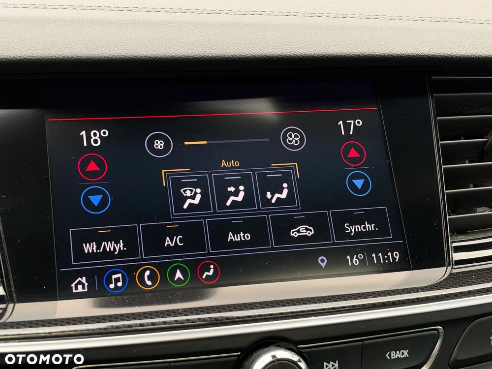 Opel Insignia 2.0 CDTI 4x4 GSi S&S - 16