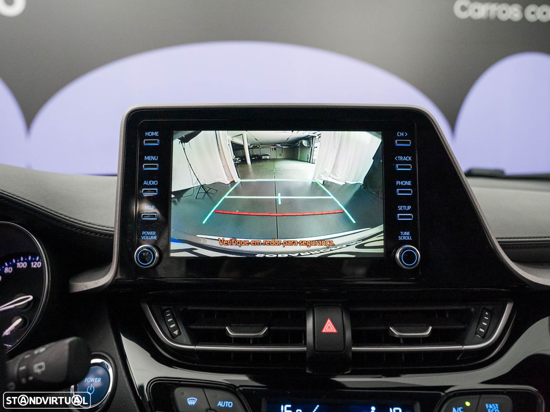 Toyota C-HR 1.8 Hybrid Comfort - 32