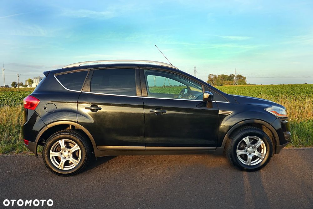 Ford Kuga 2.0 TDCi 2x4 Individual - 9