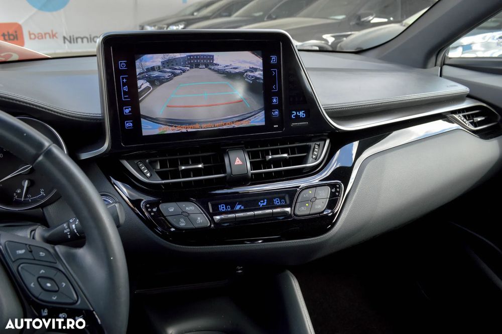 Toyota C-HR Business-Edition - 8