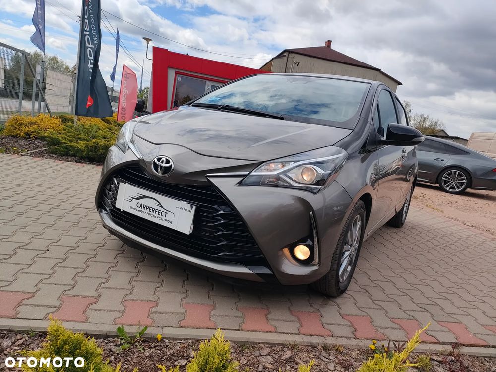 Toyota Yaris 1.0 Premium - 11