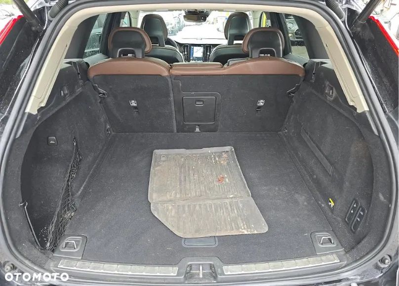 Volvo XC 60 T6 AWD Inscription - 12