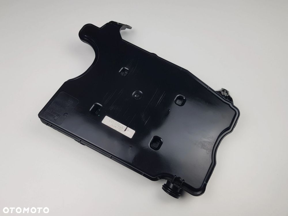 Rezonator Odma powietrza BMW X1 F48 X2 F39 2.0d B47 8570016 - 2