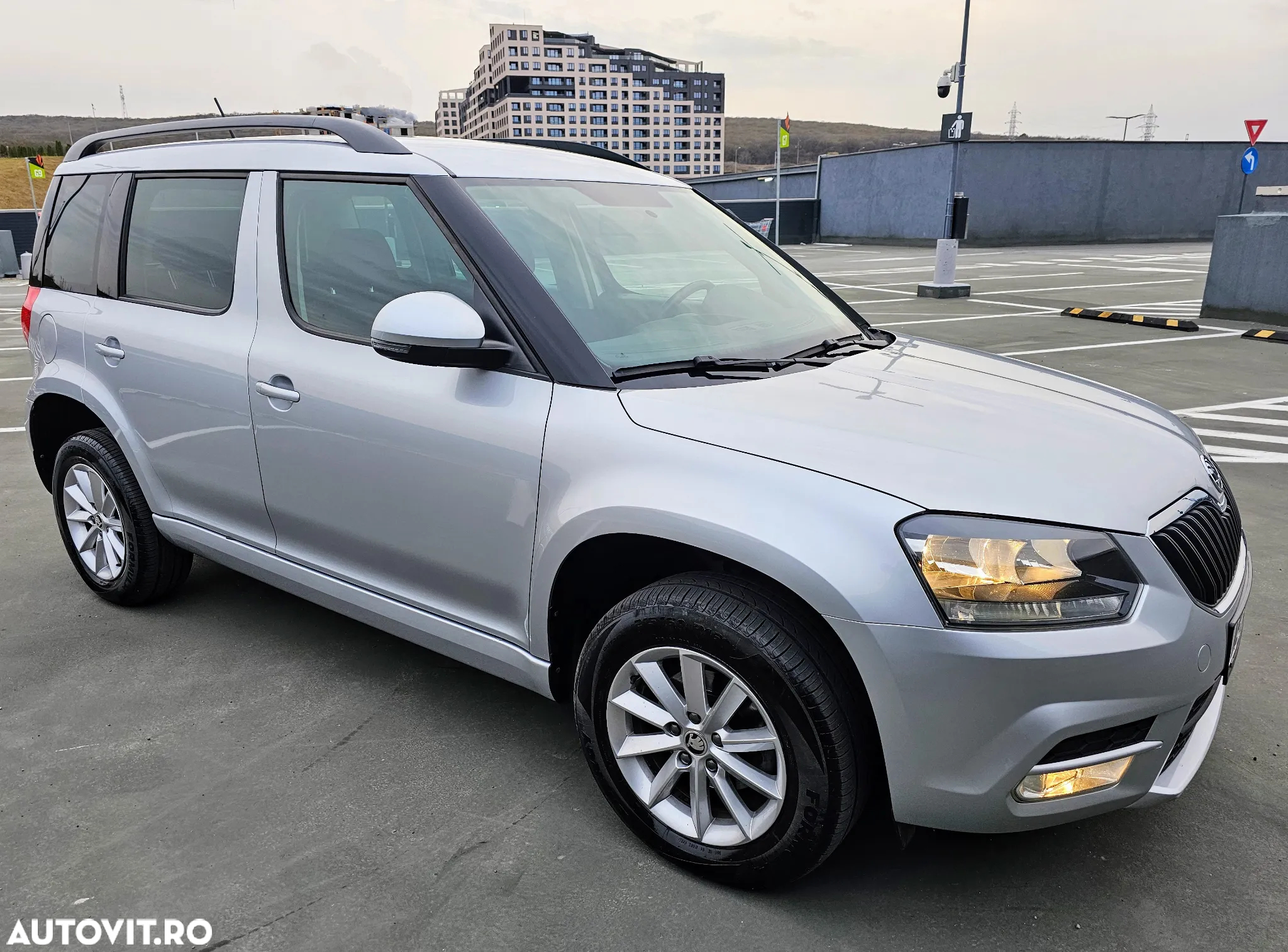 Skoda Yeti 2.0 TDI 4x4 Ambition - 34