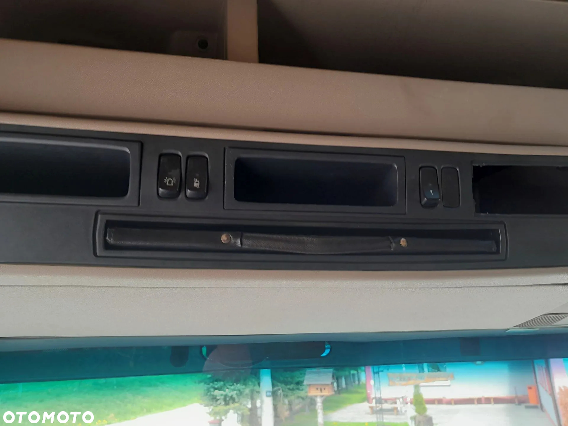 Scania R 560 V8 6X2 - 26