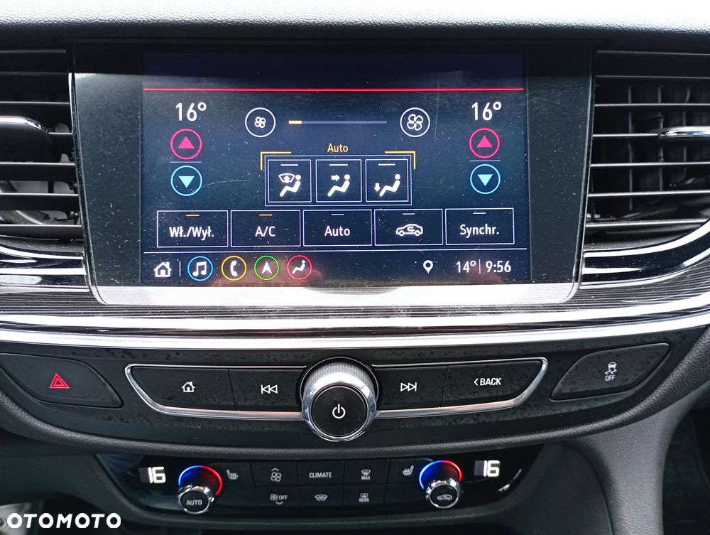Opel Insignia CT 1.5 T Exclusive S&S - 30