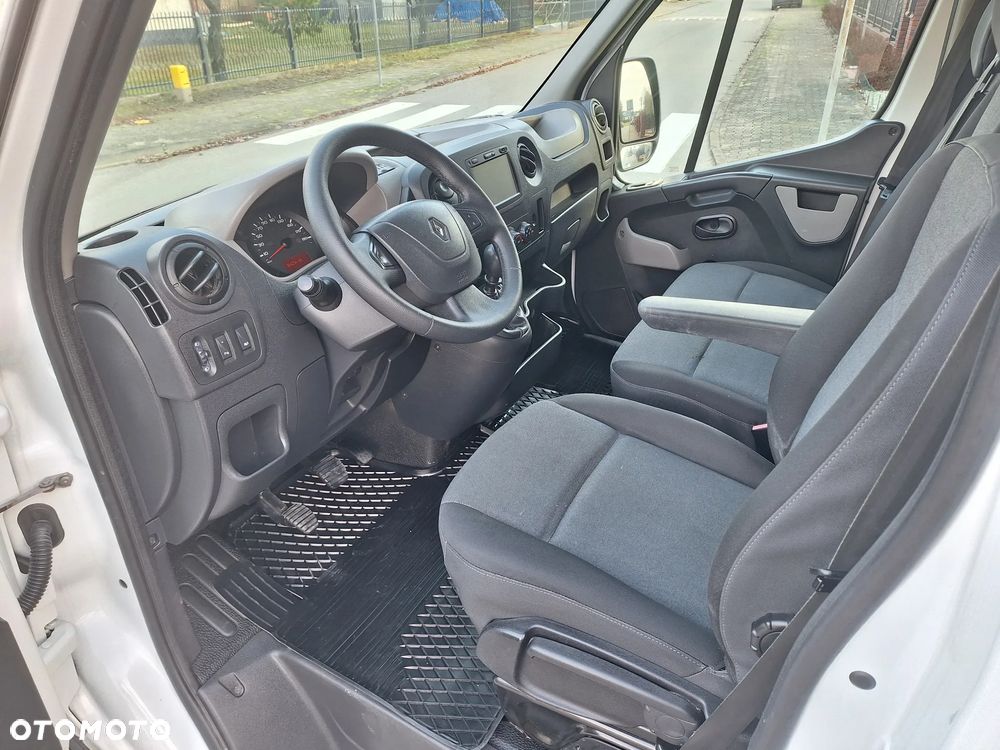 Renault Master - 16