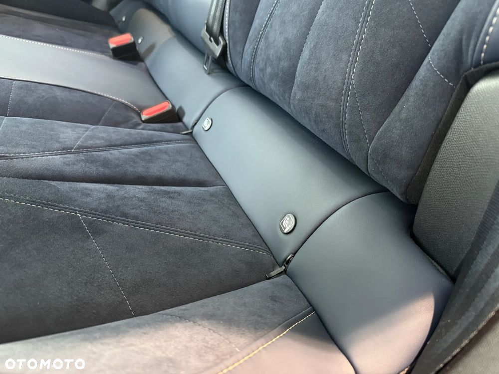 DS Automobiles N°4 - 23