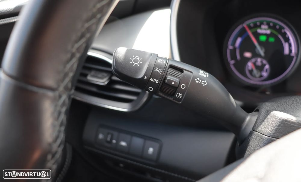 Hyundai Santa Fe 1.6 T-GDI PHEV Vanguard - 36