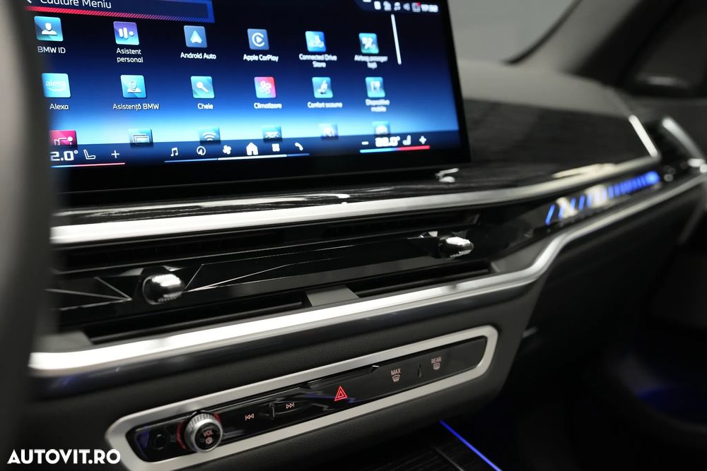 BMW X5 M M60i xDrive AT MHEV - 27