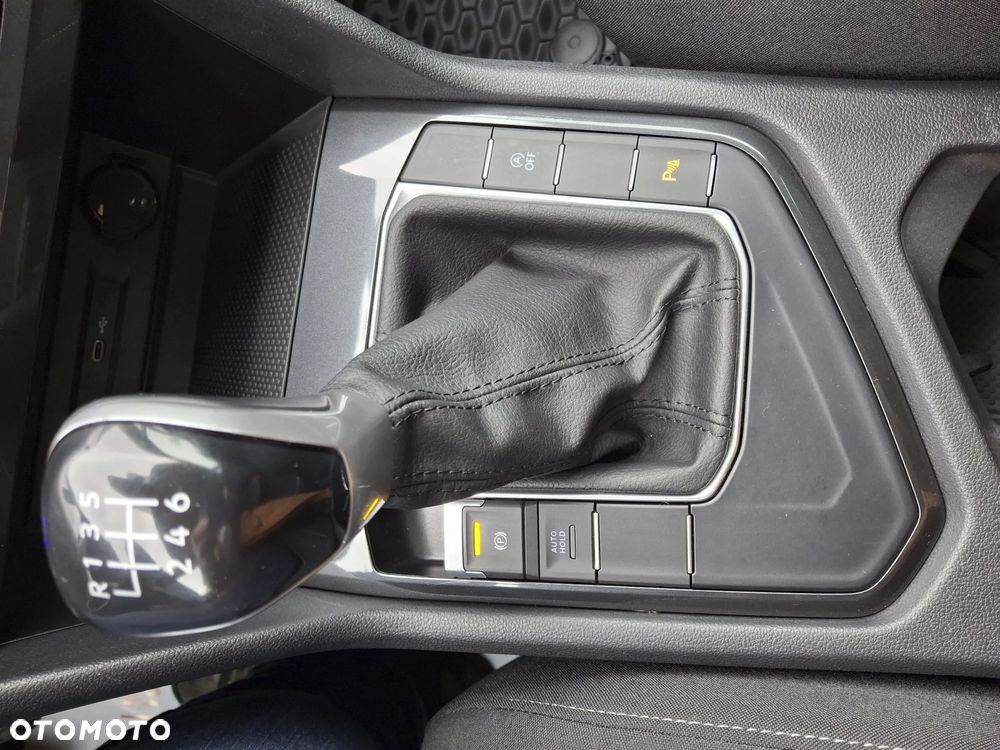 Volkswagen Tiguan 2.0 TDI SCR Life - 25