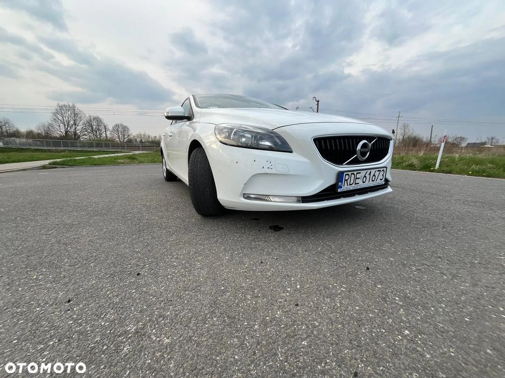 Volvo V40 - 10