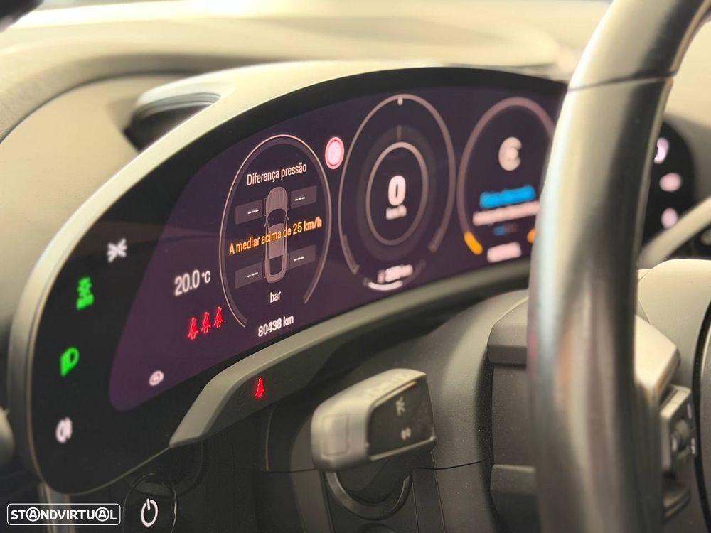 Porsche Taycan Standard - 29