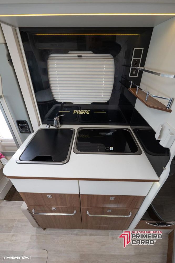 Pilote Essential P650 Cama Central - 17