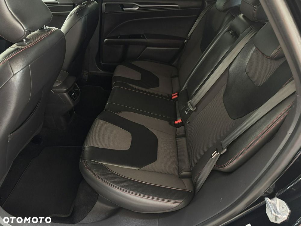 Ford Mondeo 2.0 TDCi ST-Line - 20