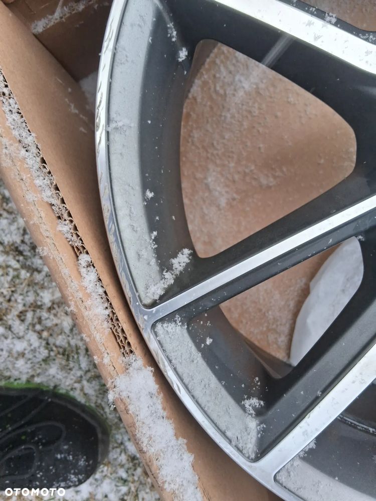 Felgi 18 cali 5x112 Mercedes Audi Vw Et45 Kba52551 - 5