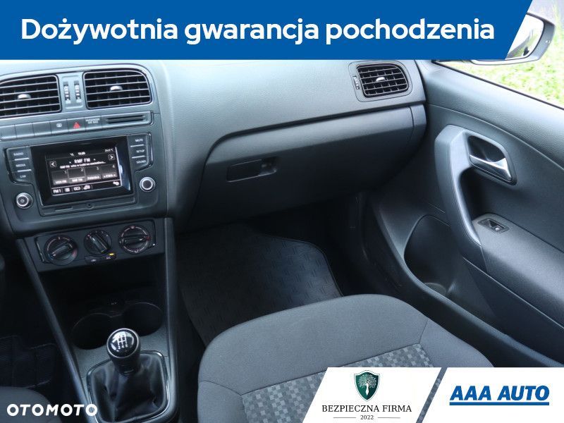 Volkswagen Polo - 10