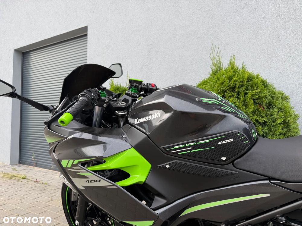 Kawasaki Ninja 400 - 28