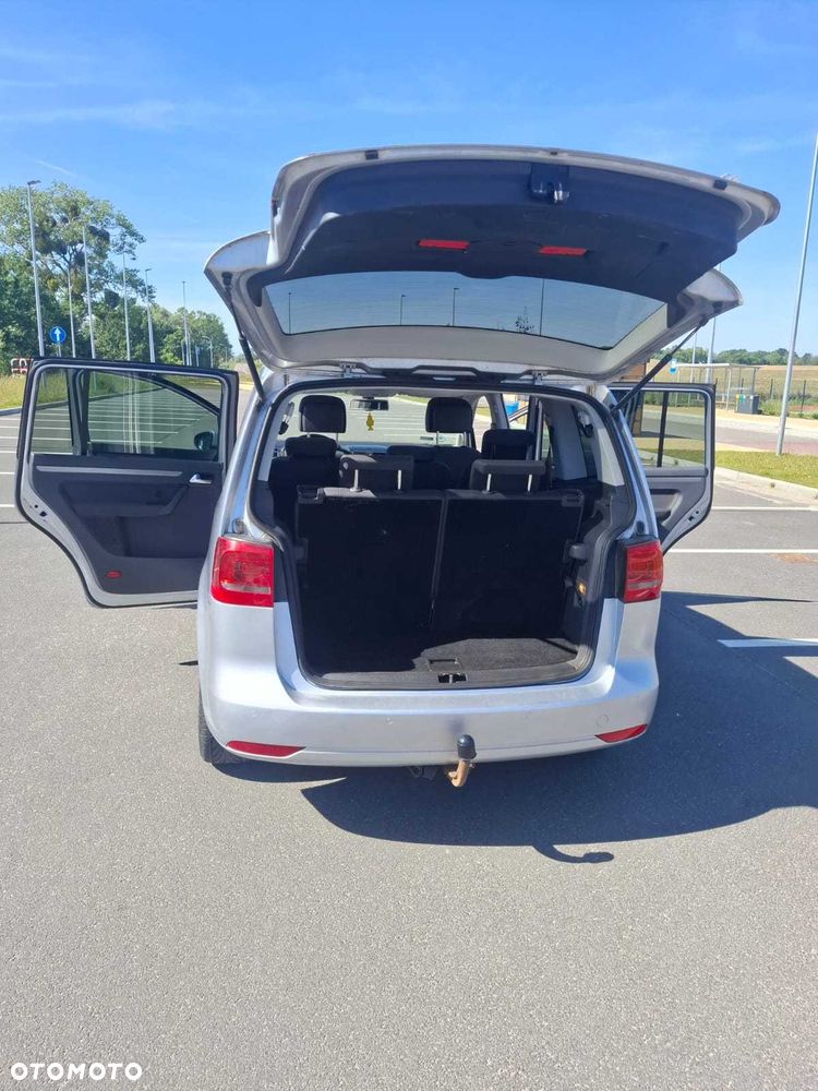 Volkswagen Touran - 7