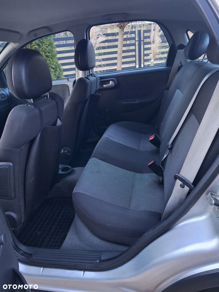 Opel Corsa - 17