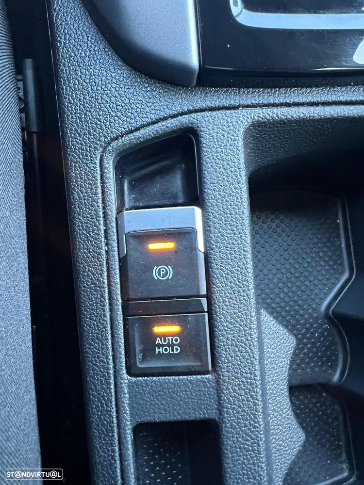 VW T-Roc 1.0 TSI Life - 27